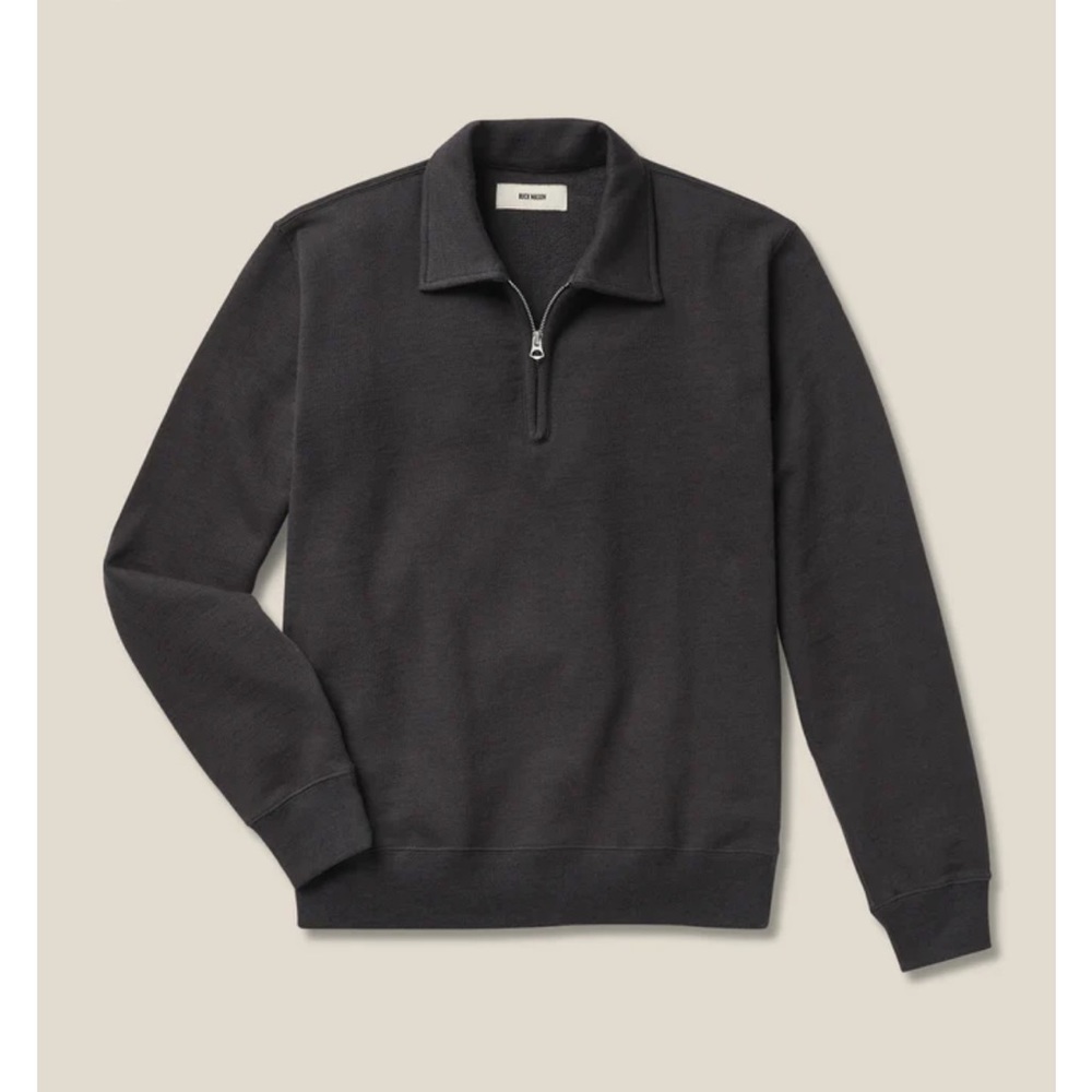Buck Mason interloop quarter zip sweatshirt in Jet. Men’s XS also fits women’s S